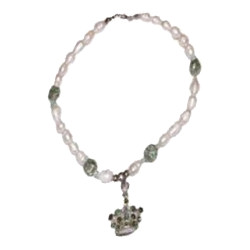 NECKLACE CROWN - GREEN ()